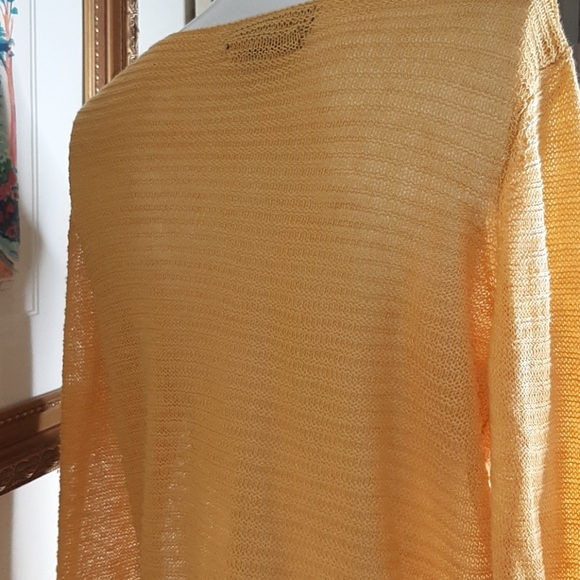 Tahari new linen sweater - Picture 2 of 3